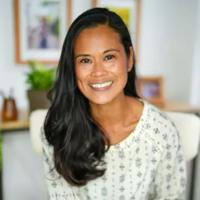 Dr. Sarah Alvarez
